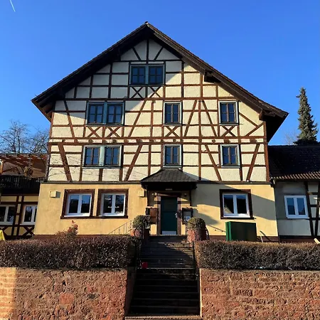 Boardinghouse Zur Rose 公寓 Leidersbach